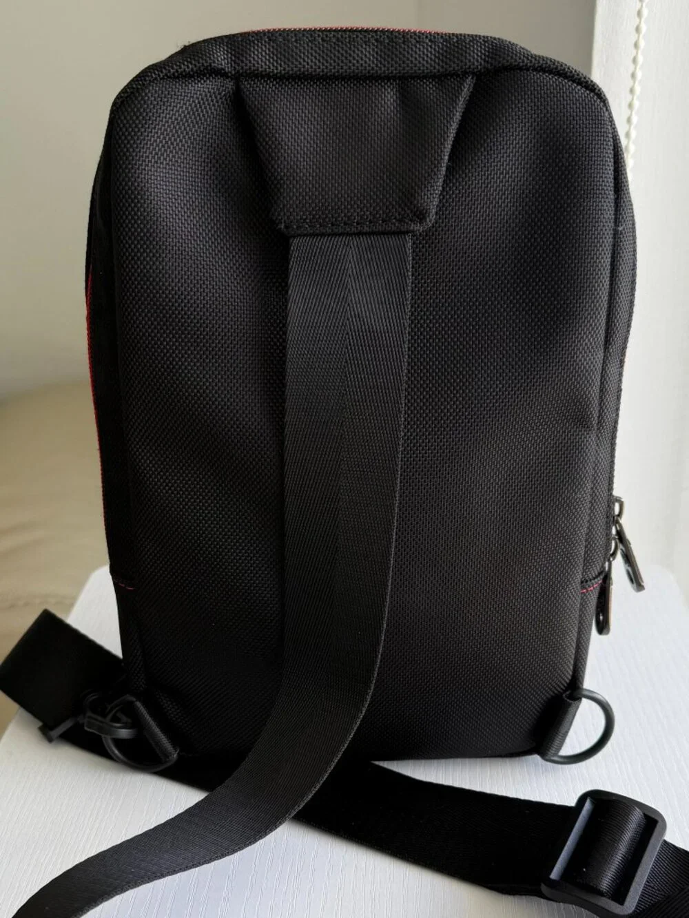 Robert Graham Versatile Crossbody Bag – Black – Excellent Condition